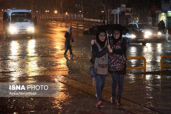 بارش شدید باران در اهواز (+عکس)