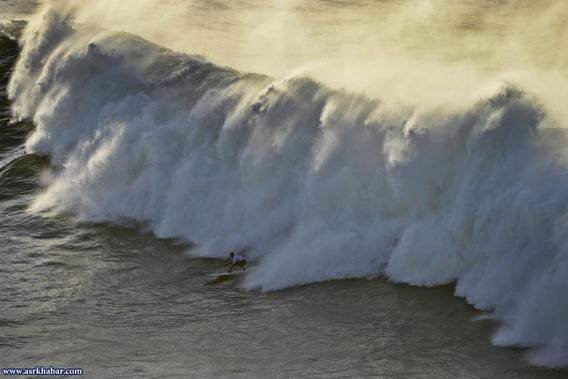 تصاویر جالب از عظیم ترین موج های جهان