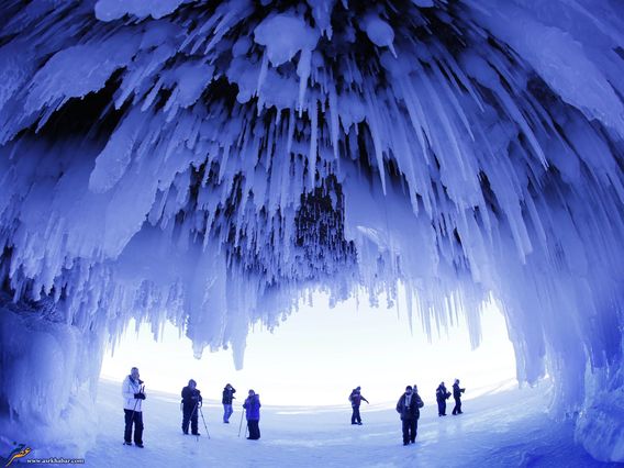 تصاویر فوق العاده از یک غار یخ زده