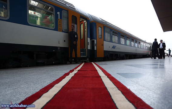 قطار 5 ستاره تهران - مشهد (+عکس)