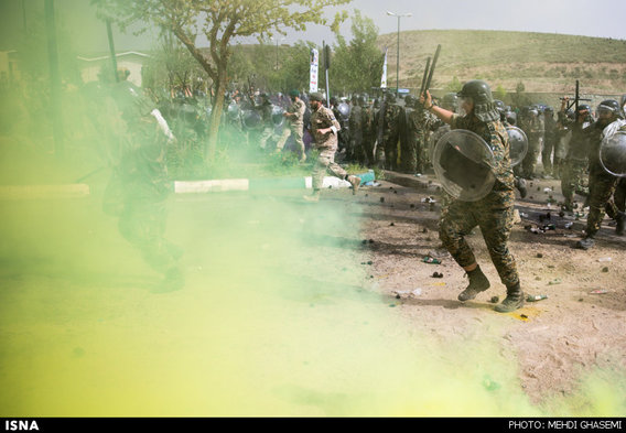 تمرین "مقابله با اغتشاش خیابانی" در مانور سپاه تهران (عکس)
