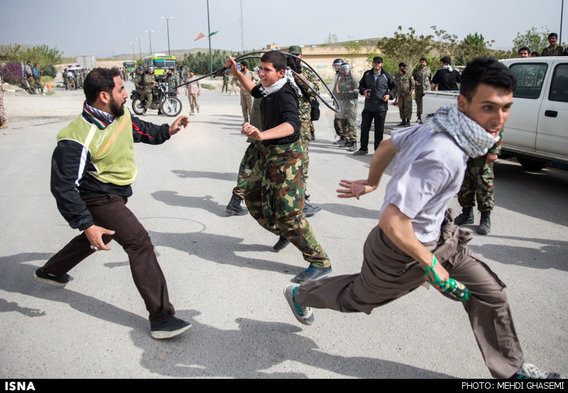 تمرین "مقابله با اغتشاش خیابانی" در مانور سپاه تهران (عکس)