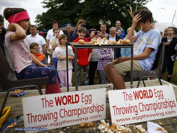 مسابقات جهانی پرتاب تخم مرغ (عکس)