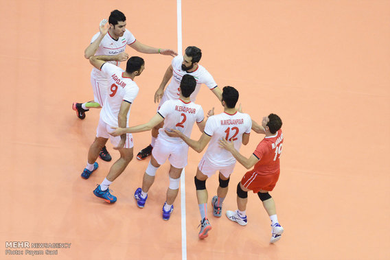 تصاویر پیروزی والیبال ایران مقابل روسیه