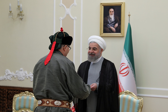 لباس سفیر مغولستان در تهران (عکس)