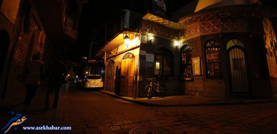 زندگی متفاوت در کافه شب های دمشق (+عکس)