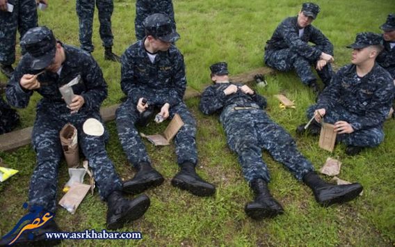 تمرین سخت زنان نیروی دریایی آمریکا (عکس)