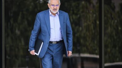 تغییر حسینی، معاون پارلمانی رئیسی