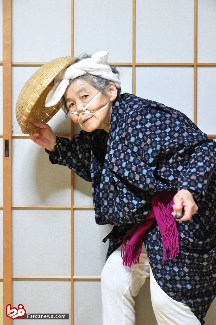 مادربزرگ ۸۹ ساله ای که خود را سوژه می کند!(تصاویر)